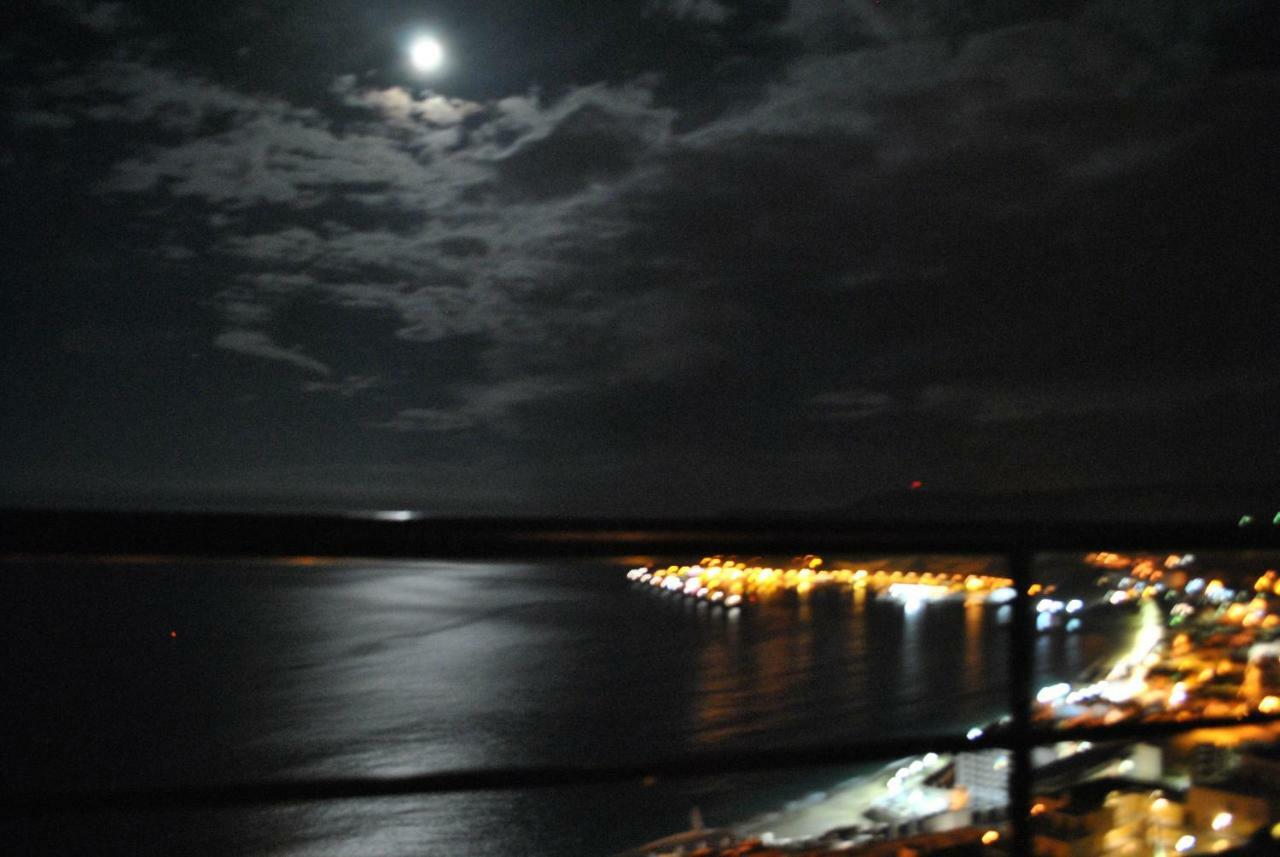 Edificio Panoramico - Falesia De Sesimbra Luaran gambar